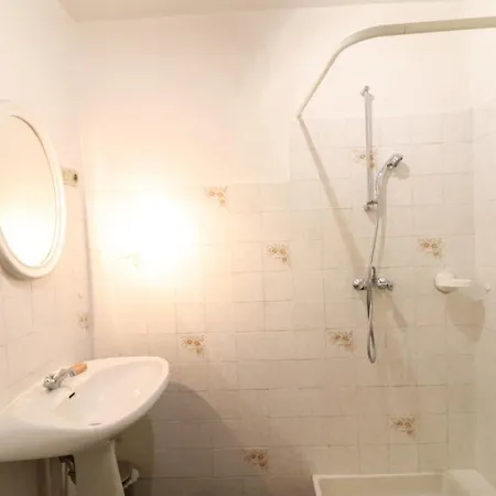 Holiday home Gite Confort A De Mamou, 4 Pers, Proche Aurillac, Jardin Clos, Animaux Acceptes, Toutes Charges Incluses - Fr-1-742-238