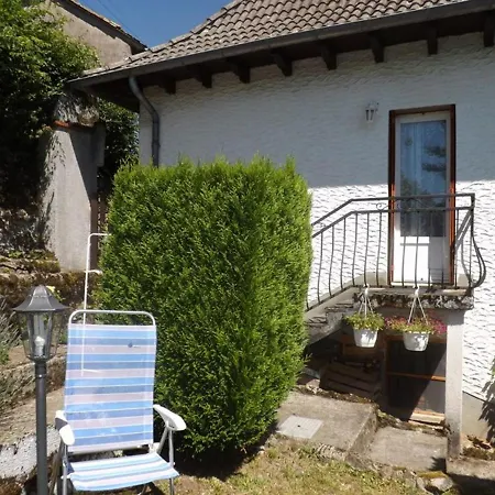 Confort A De Mamou, 4 Pers, Proche Aurillac, Jardin Clos, Animaux Acceptes, Toutes Charges Incluses - Fr-1-742-238